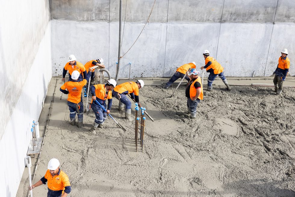 Concrete placement in progress, Belmont Mars Building